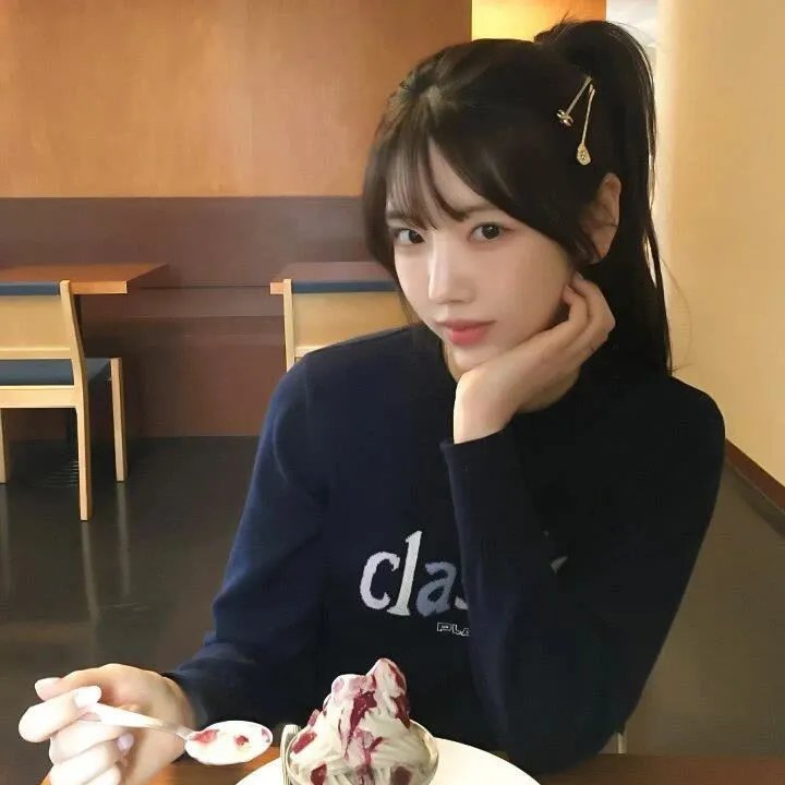 玉笑珠香