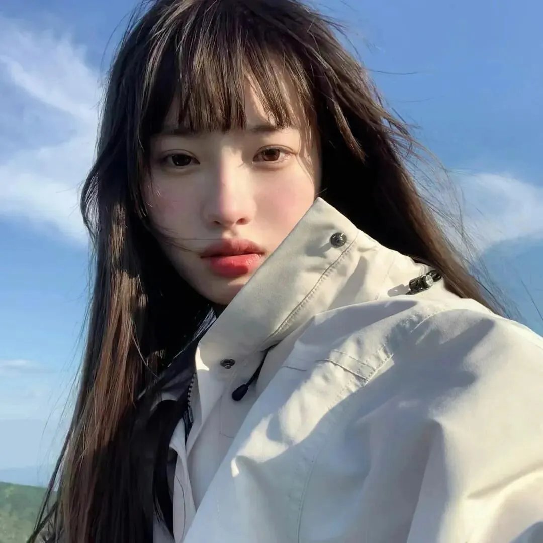 泄露春光